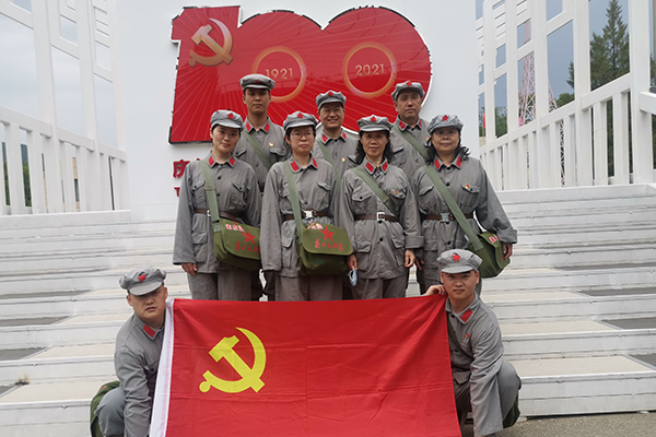 榴莲app堂庆祝党100周年，红色教育